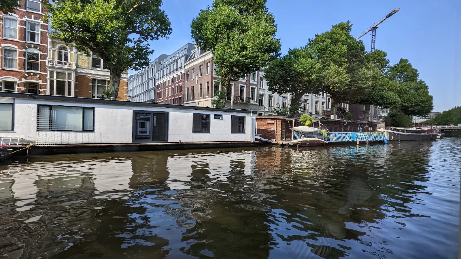 A'dam Houseboat – bed & breakfast in Amsterdam-Centrum