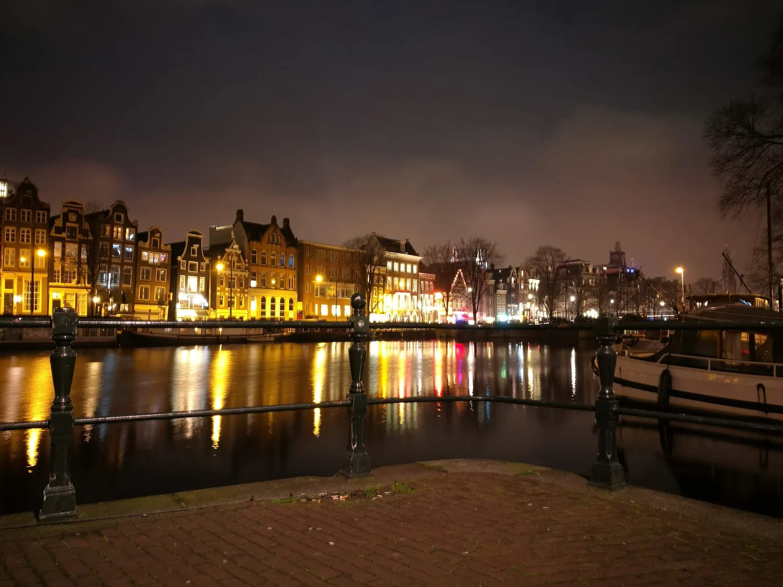 Amstel Canal Guest House – bed & breakfast in Amsterdam-Centrum (foto 1)