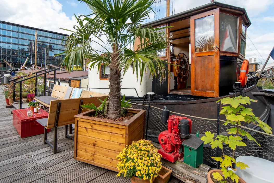 Amsterdam Bed and Boat – bed & breakfast in Amsterdam Oud-West