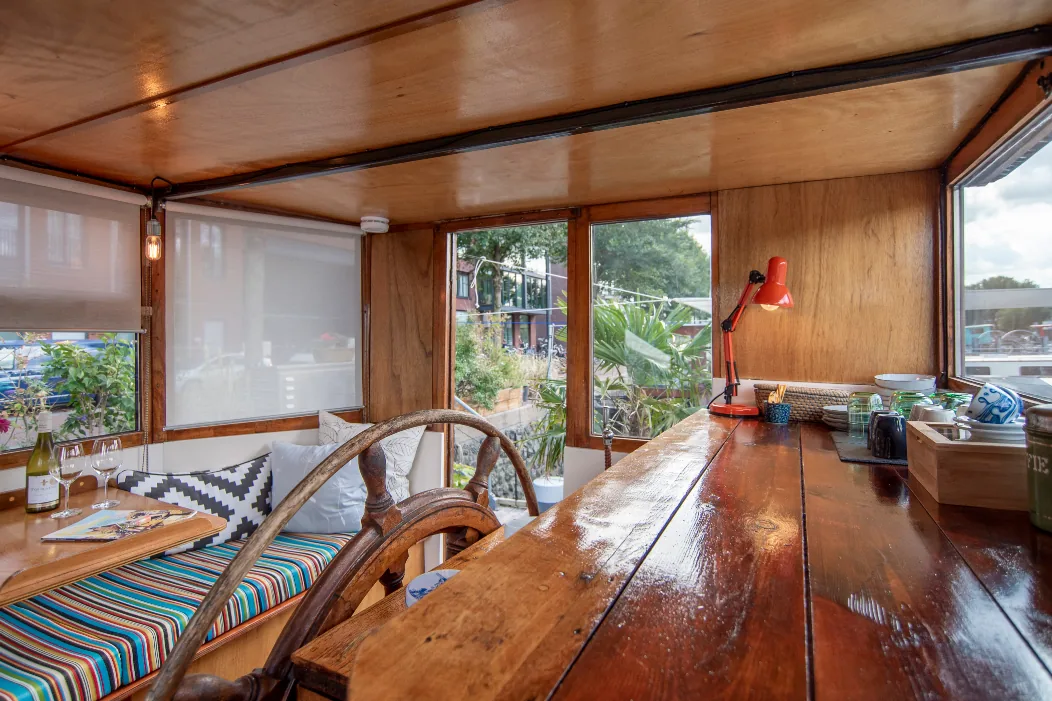 Amsterdam Bed and Boat – bed & breakfast in Amsterdam Oud-West (foto 4)