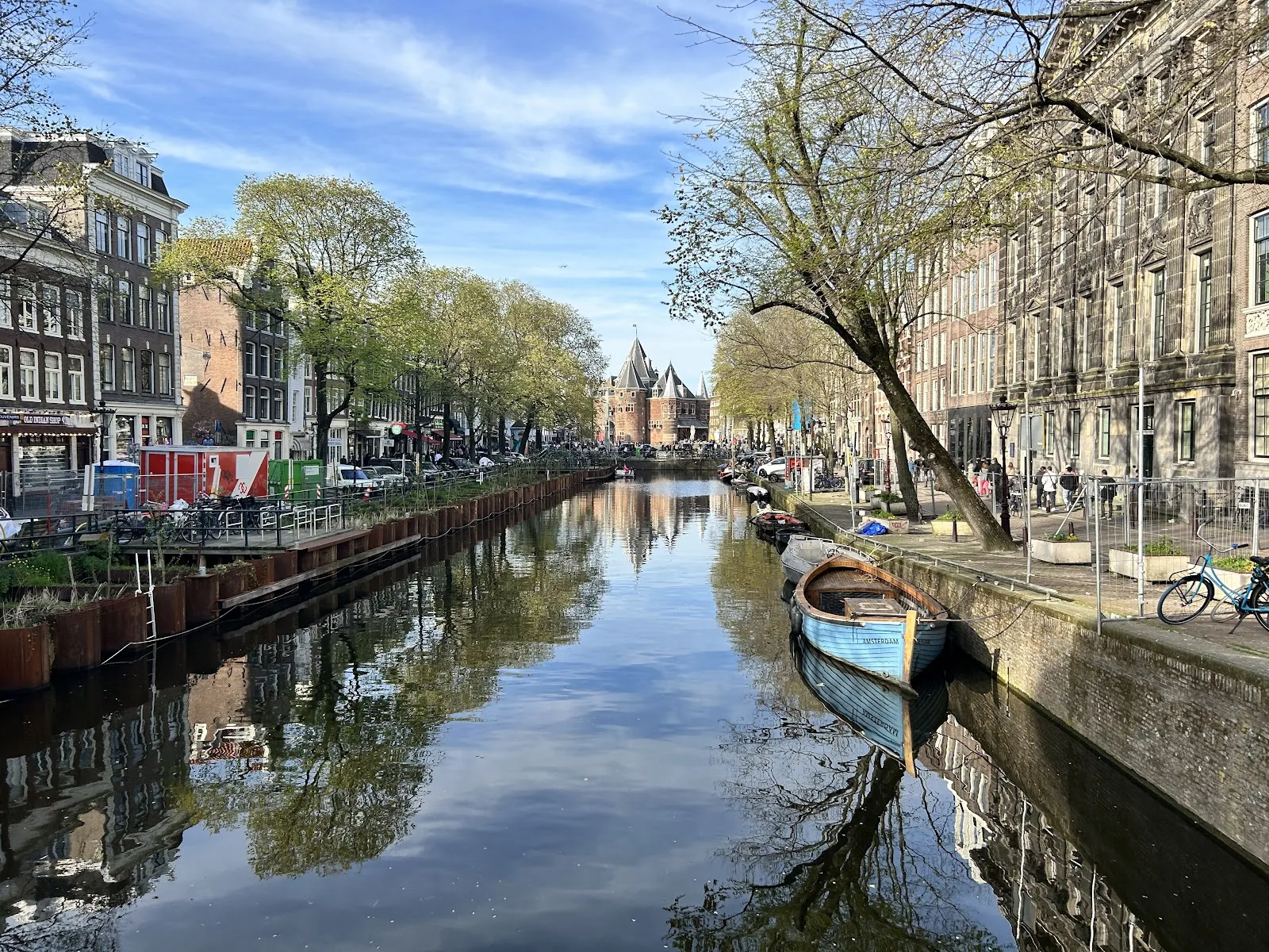 Amsterdam Boat & Breakfast – bed & breakfast in Amsterdam-Centrum