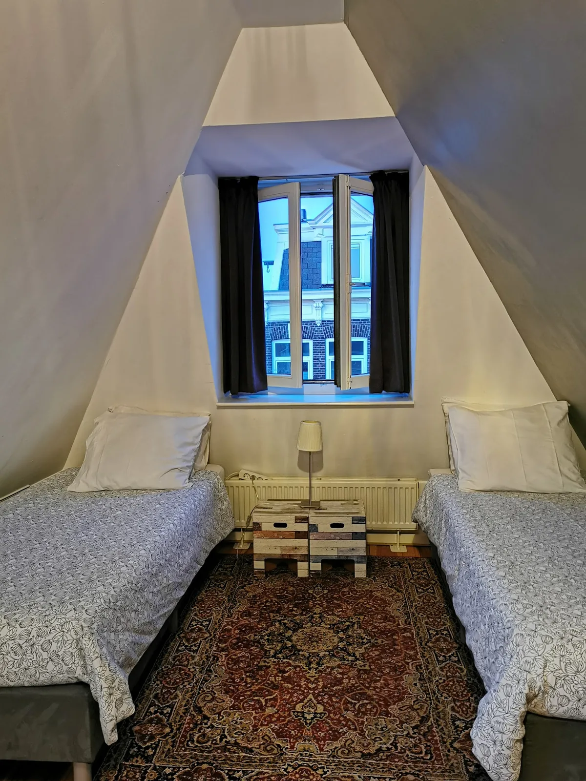B&B Central – bed & breakfast in Amsterdam Oud-West (foto 1)