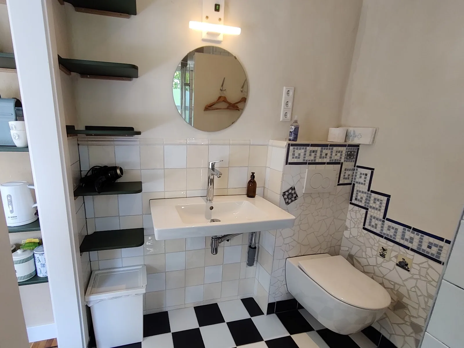 B&B House of Straw Amsterdam – bed & breakfast in Amsterdam (photo 2)