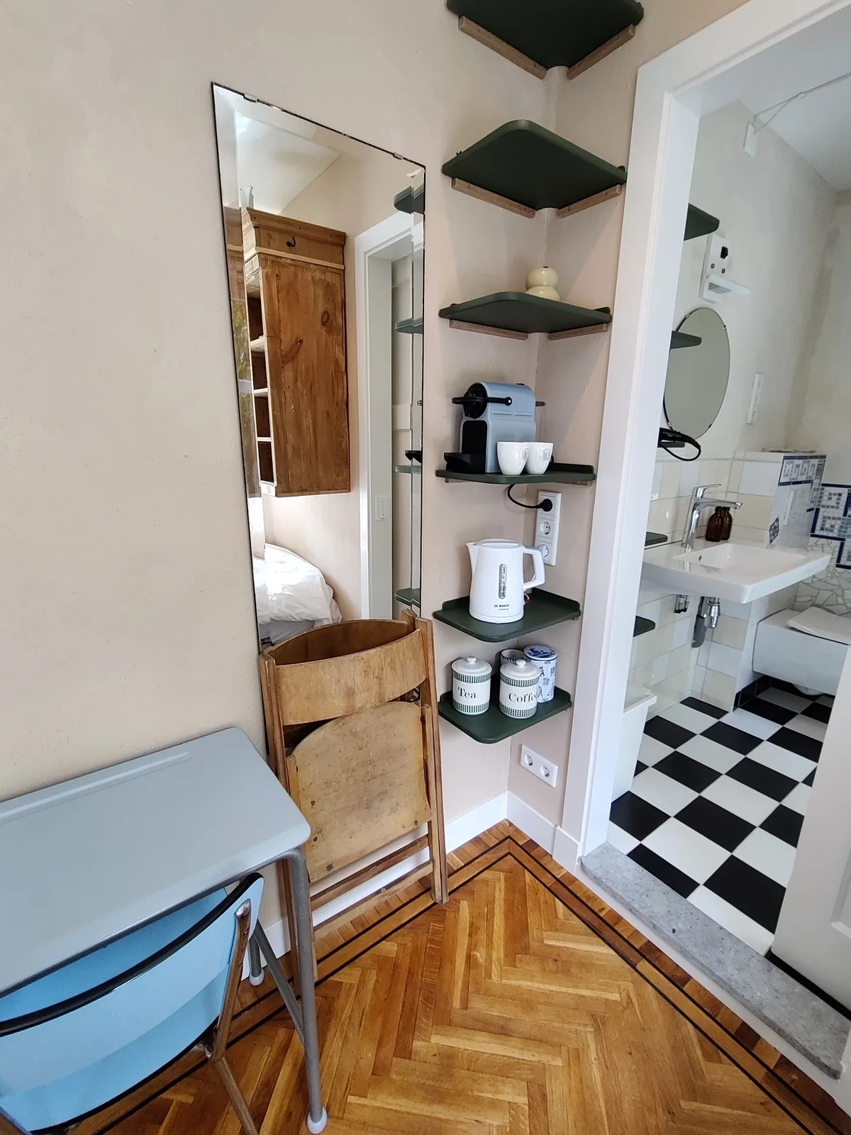B&B House of Straw Amsterdam – bed & breakfast in Amsterdam (photo 3)