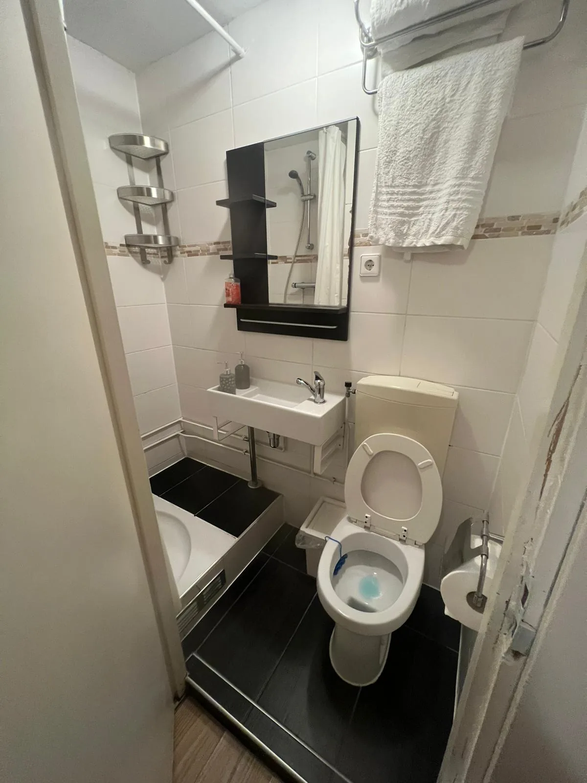 B&B HutSpot – bed & breakfast in Amsterdam-Noord (foto 5)
