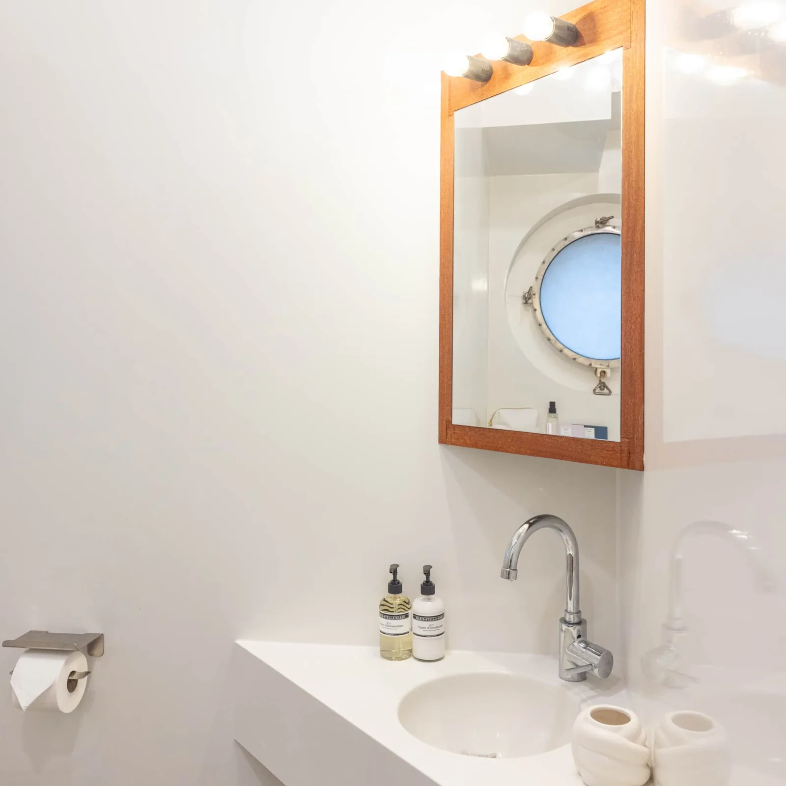 Amsterdam BB – The Boat Suite – bed & breakfast in Amsterdam-Oost (foto 11)