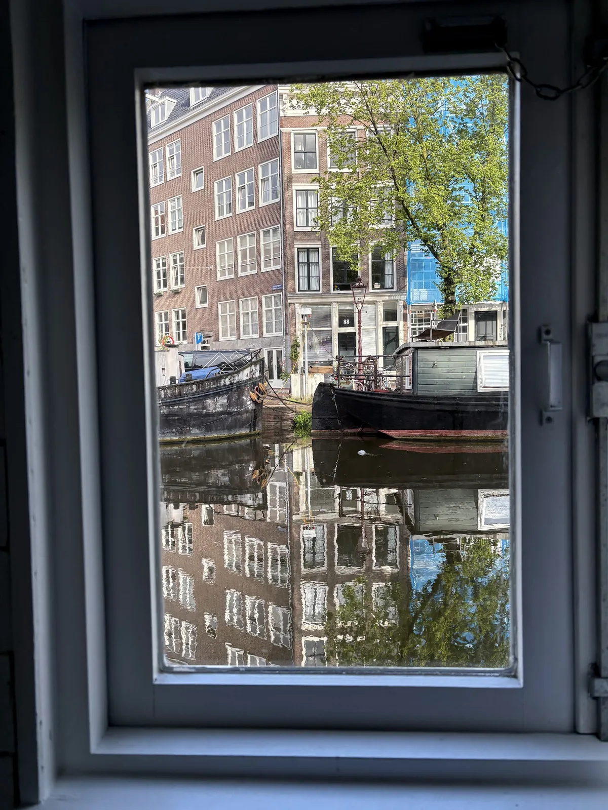 Bonnie Houseboat B&B – bed & breakfast in Amsterdam Jordaan (foto 2)