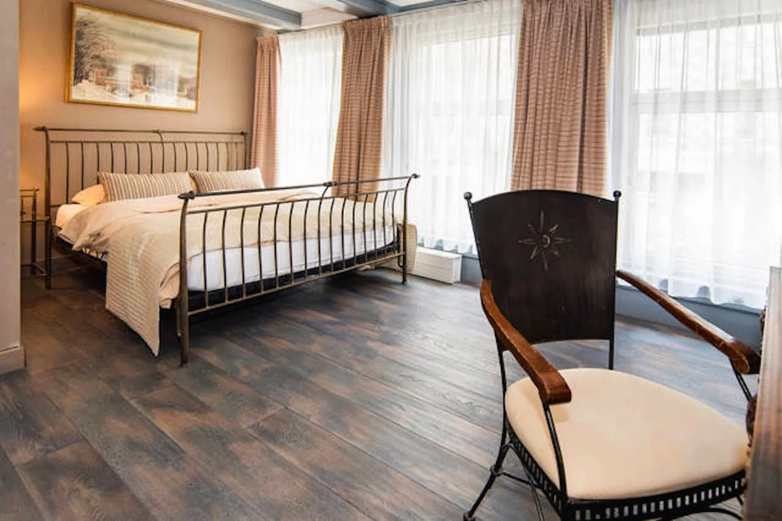 Central Guest Rooms Amsterdam – bed & breakfast in Amsterdam-Centrum (foto 1)