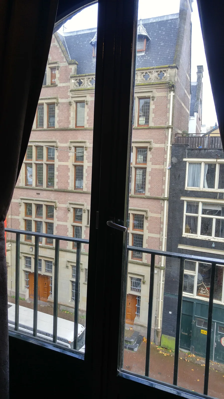Crown Bed and Breakfast Amsterdam – bed & breakfast in Amsterdam-Centrum (foto 5)