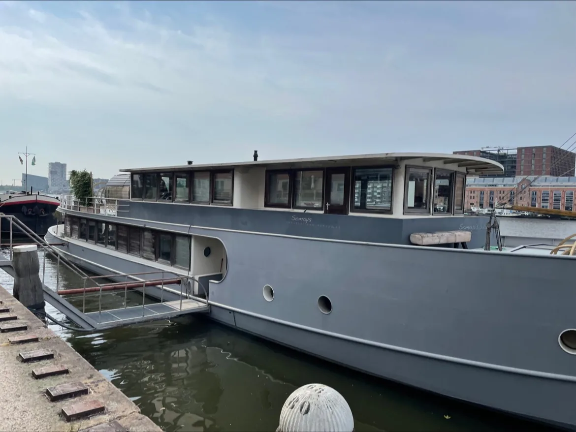 Dreamship Somoya - B&B Boat Amsterdam – bed & breakfast in Amsterdam-Oost (foto 6)