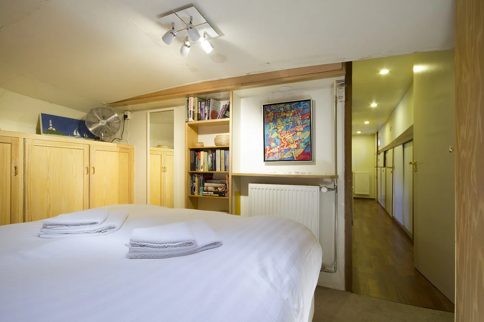 Houseboat Anna-Sjoerdina – bed & breakfast in Amsterdam-Oost (foto 1)