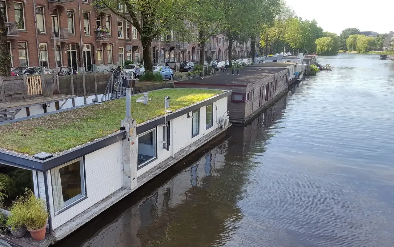 Houseboat Canto – bed & breakfast in Amsterdam Oud-West (foto 4)
