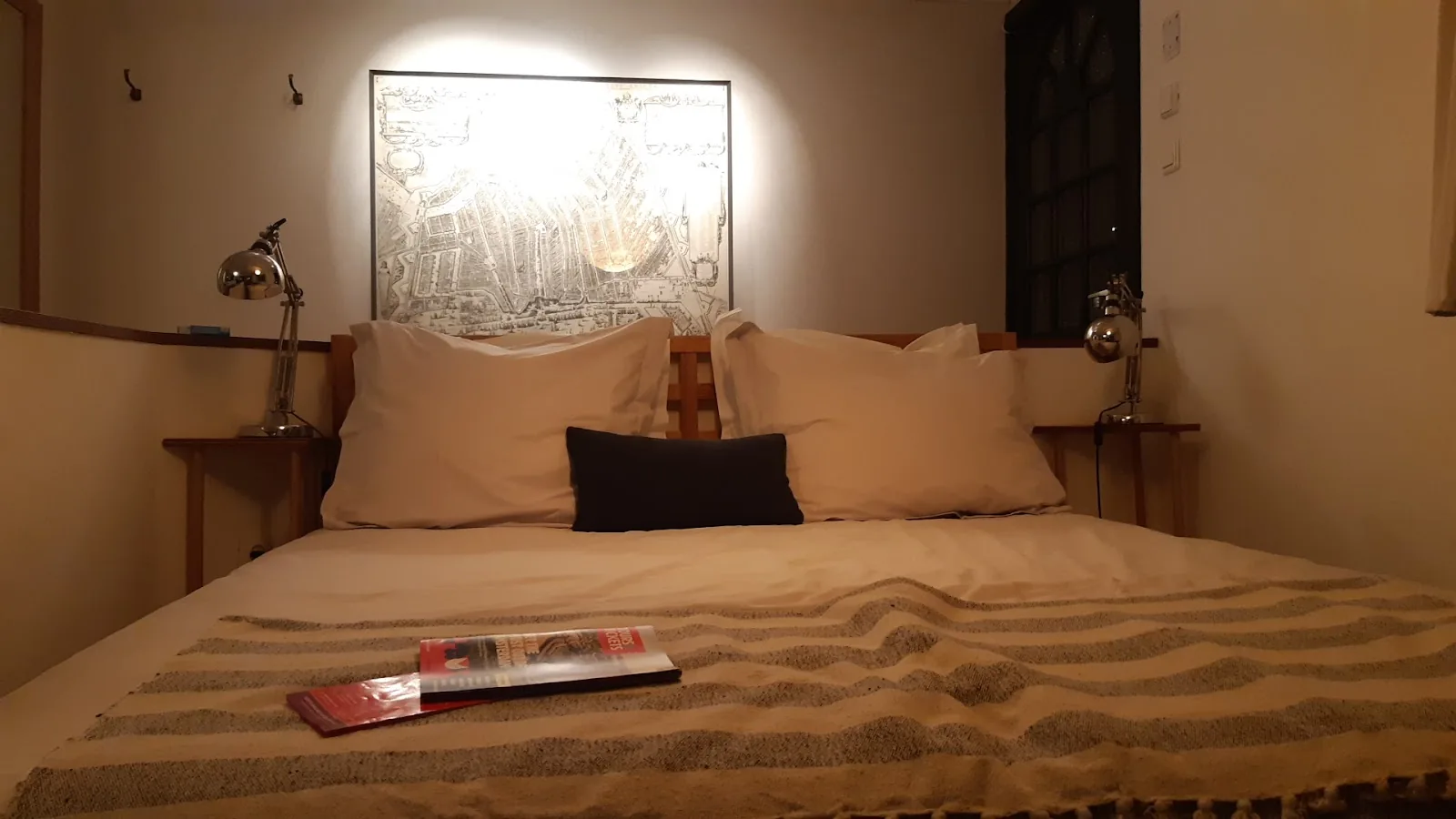 Houseboat Concordia B&B – bed & breakfast in Amsterdam-Centrum (foto 1)