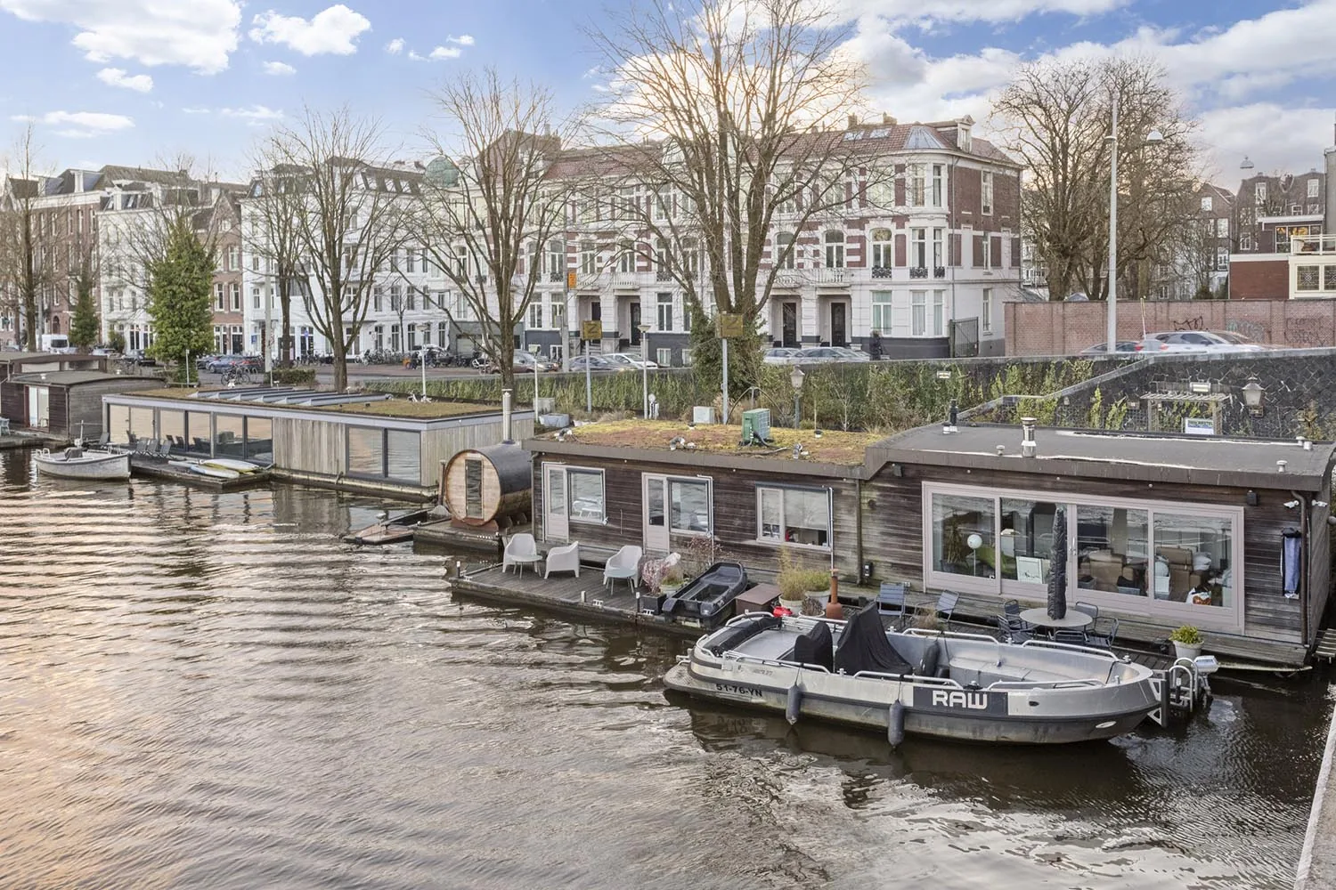 Houseboat Little Amstel – bed & breakfast in Amsterdam De Pijp (foto 2)
