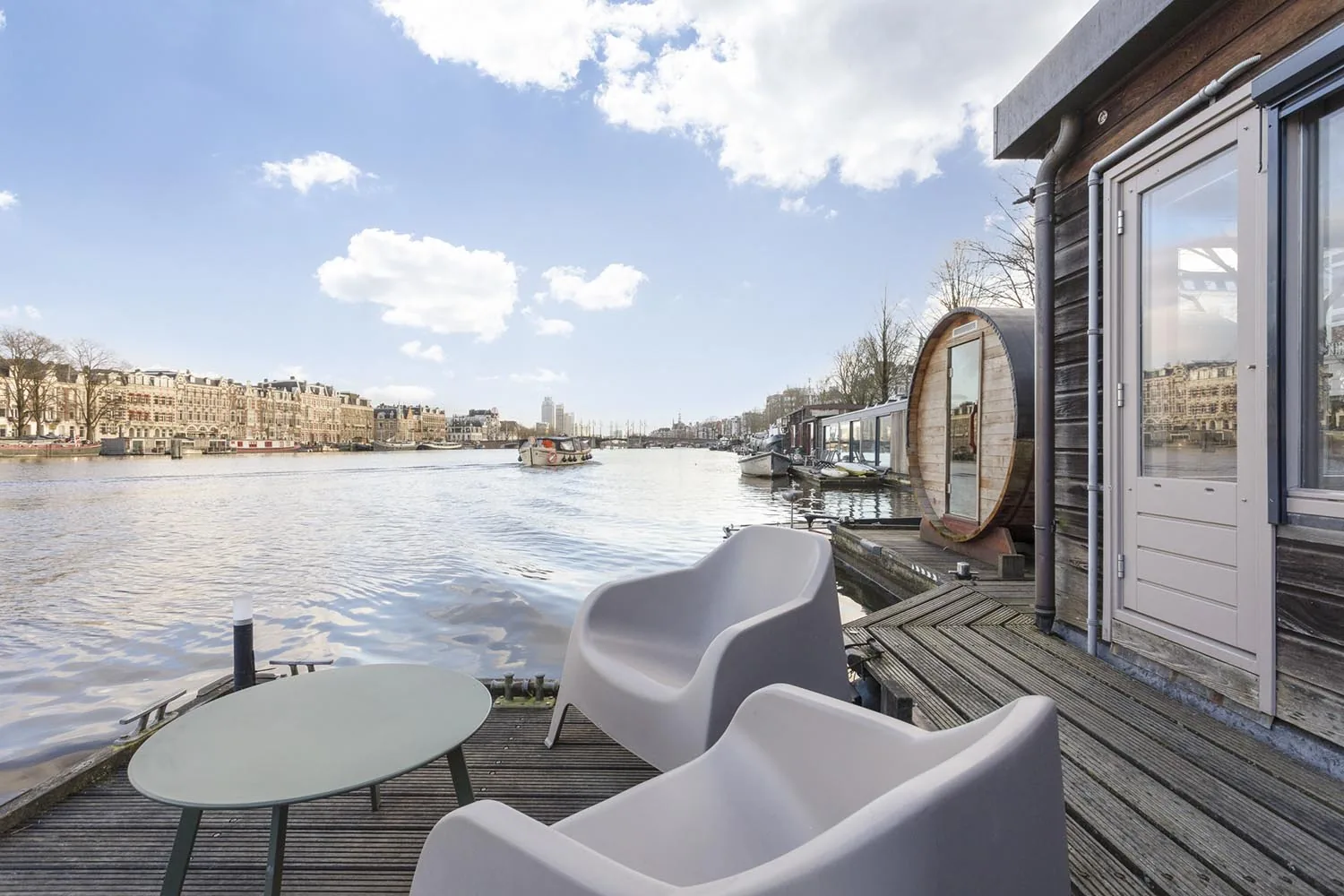 Houseboat Little Amstel – bed & breakfast in Amsterdam De Pijp (foto 4)