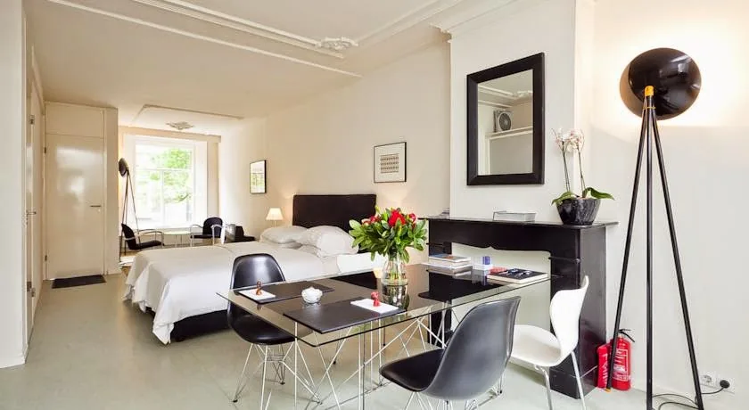 Kien Bed & Breakfast Studio's – bed & breakfast in Amsterdam-Centrum (foto 4)