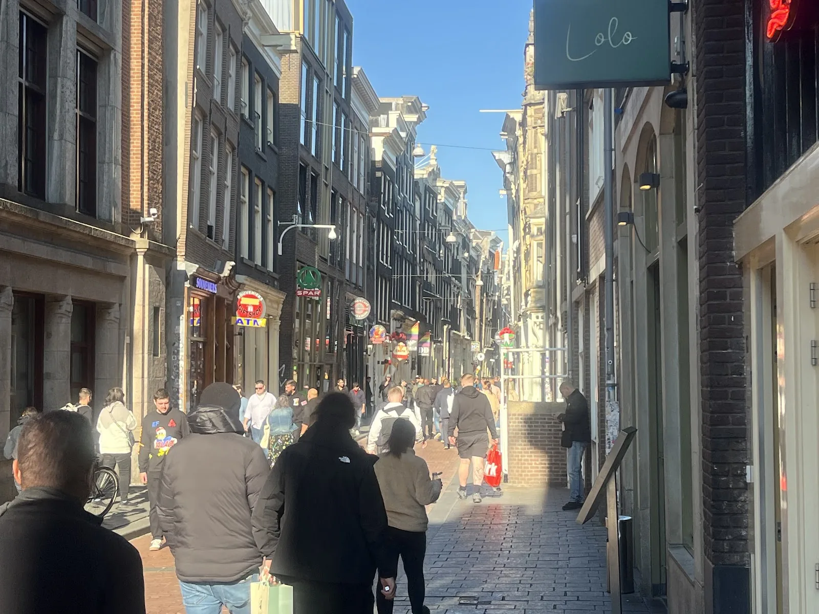 Kuwadro Guesthouse Centrum – bed & breakfast in Amsterdam-Centrum