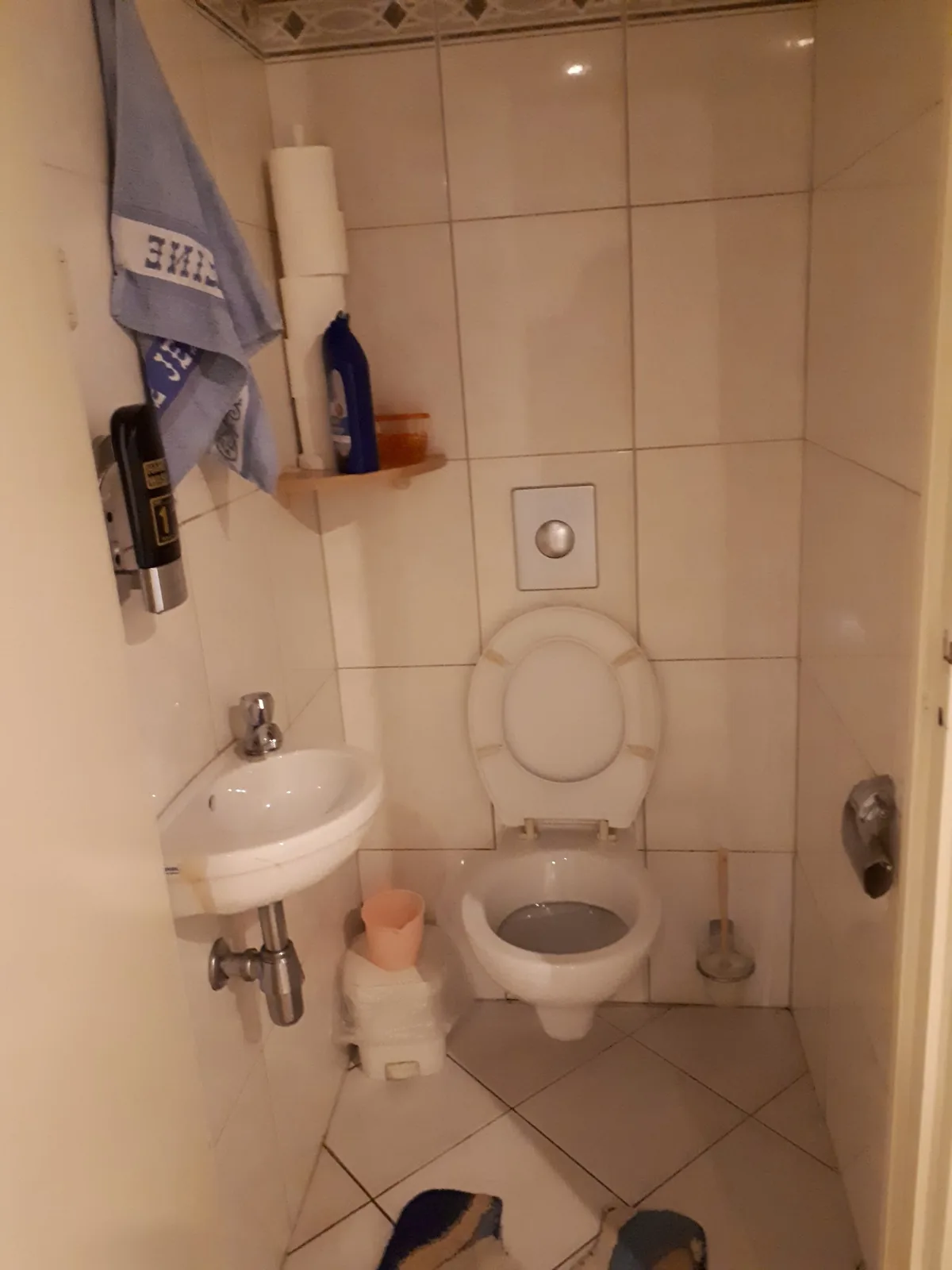 Lelylaan Guest House – Bed & Breakfast in Amsterdam (Foto 3)