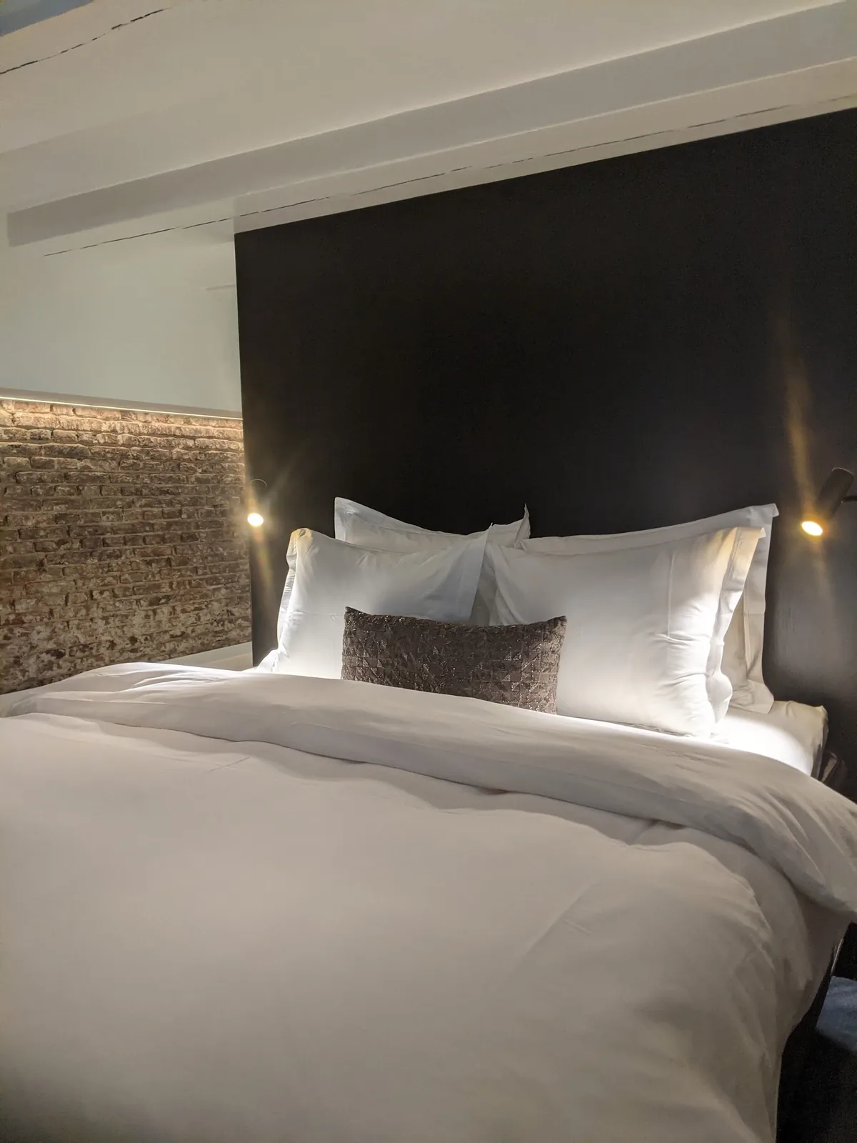 Luxury Canal Suite De Heren – bed & breakfast in Amsterdam Jordaan (foto 1)
