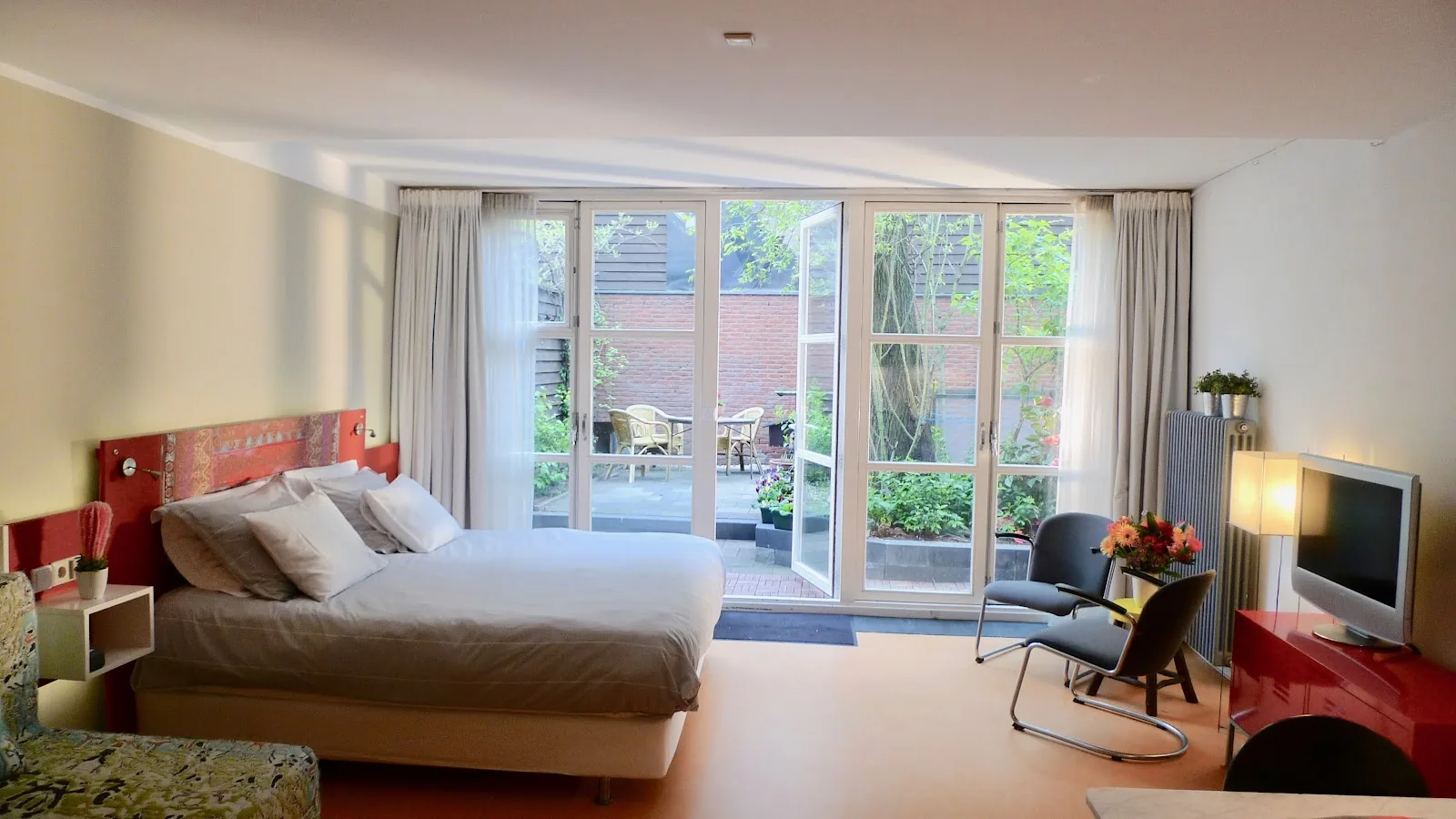 Metropolitan B&B – bed & breakfast in Amsterdam-Centrum (foto 1)