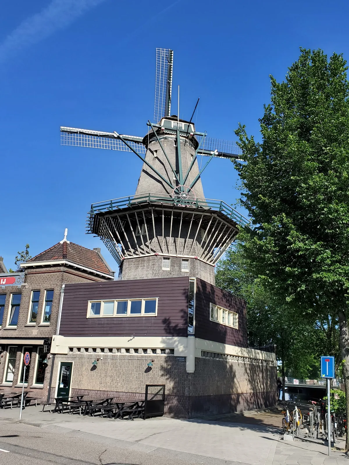 Rob's Houseboat – bed & breakfast in Amsterdam-Centrum
