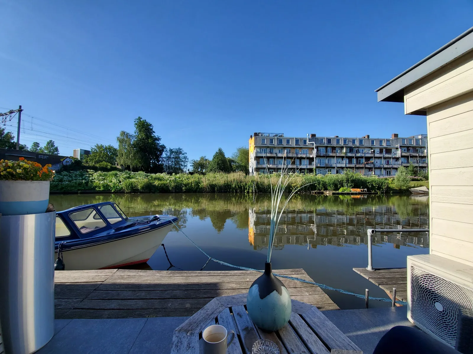 Rob's Houseboat – bed & breakfast in Amsterdam-Centrum (foto 2)