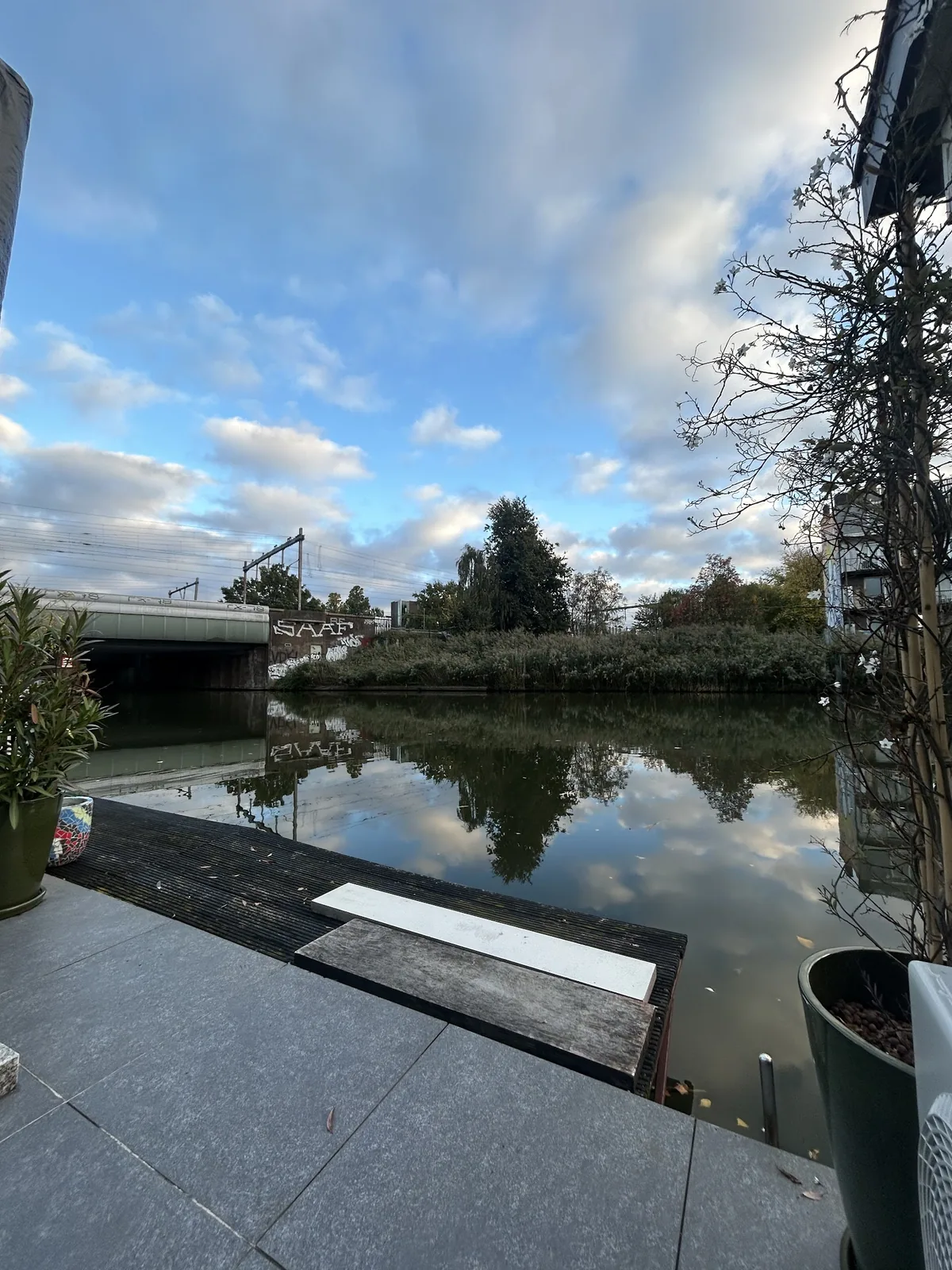 Rob's Houseboat – bed & breakfast in Amsterdam-Centrum (foto 4)