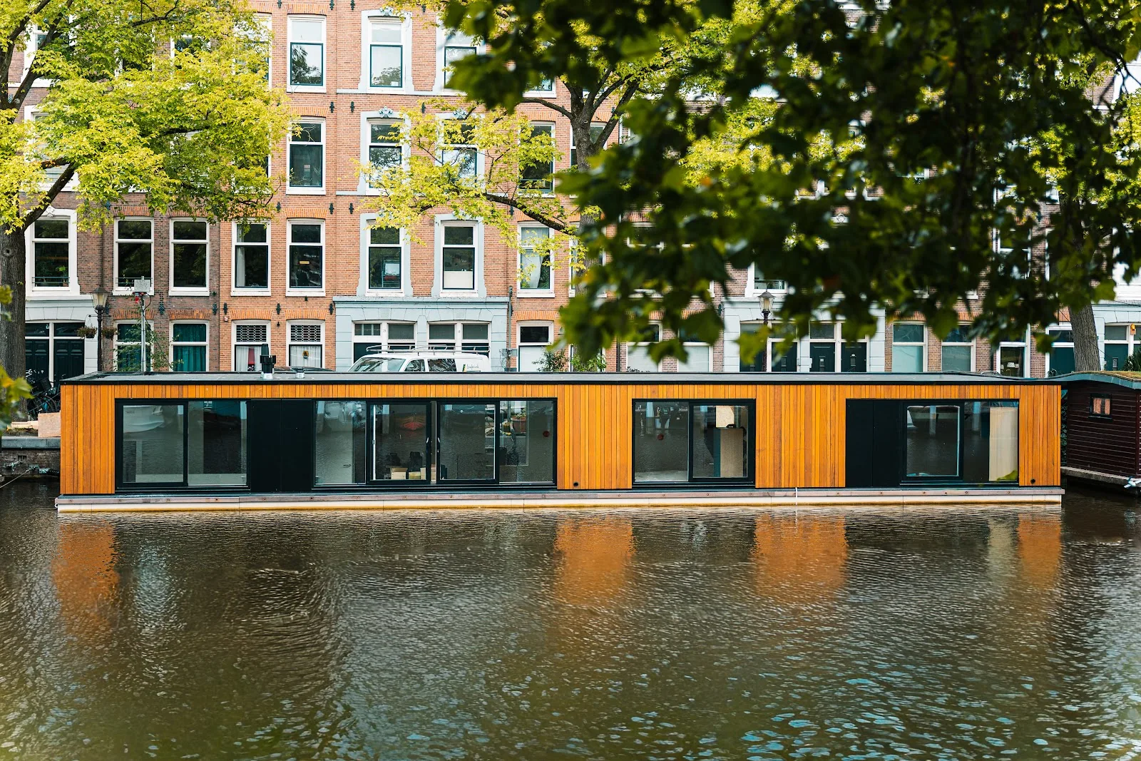 The Amsterdam Houseboat Family - Sergio's houseboat – bed & breakfast in Amsterdam Jordaan
