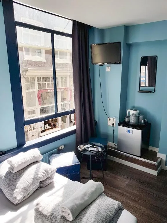 Urban Vibes Guesthouse - Amsterdam – bed & breakfast in Amsterdam-Centrum (foto 2)